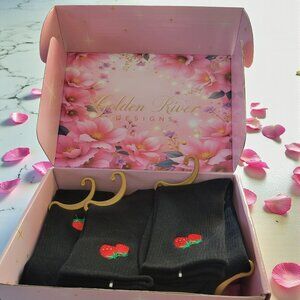 Women's Pink Strawberry Black 75% Cotton Sock 6 Pack